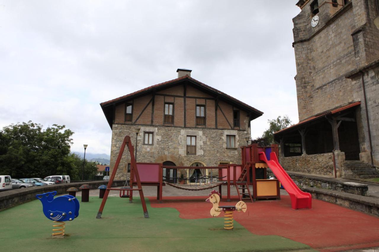 Albergue Uztartza Aduna Luaran gambar